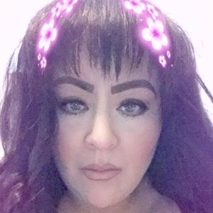 Meet your Posher, Yvonne